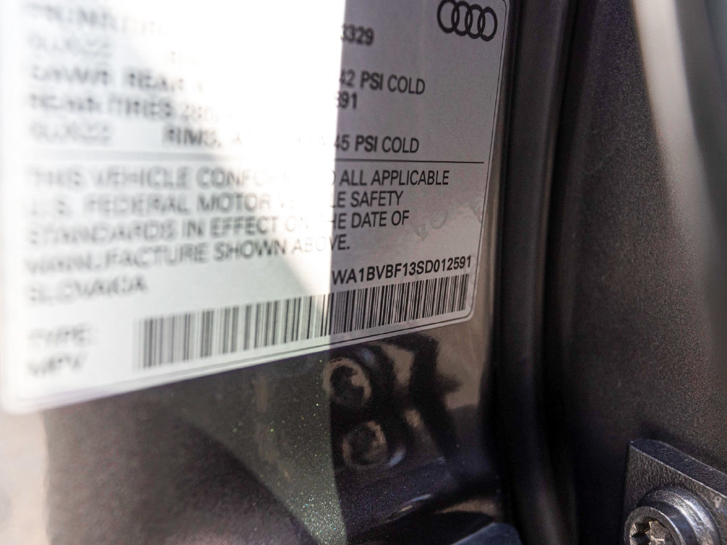 Used 2025 Audi Q8 Premium Plus AWD/4WD image 16