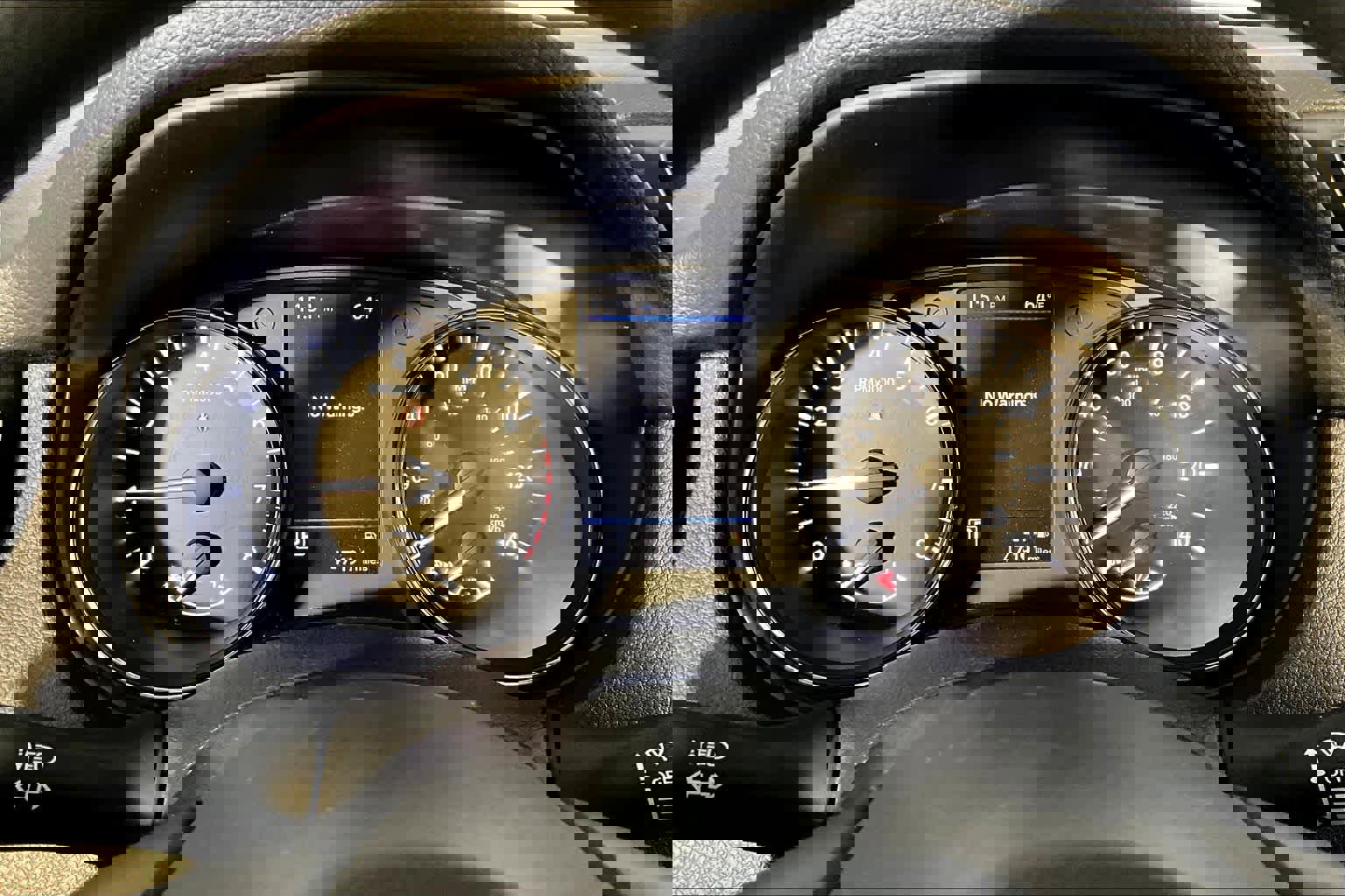 Used 2019 Nissan Rogue S image 74