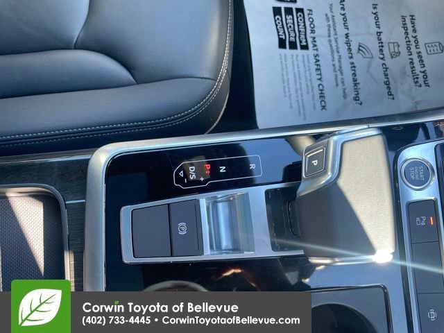 Used 2025 Audi Q7 3.0T Premium Plus image 24