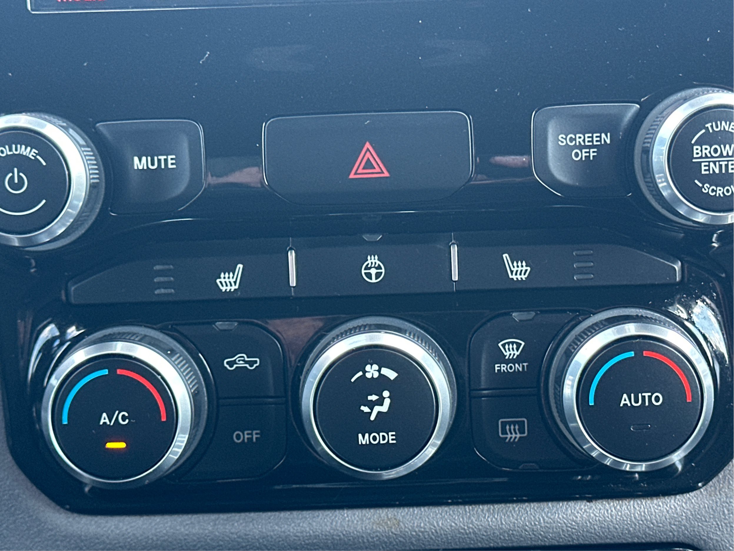Used 2021 RAM 1500 Big Horn AWD/4WD image 30