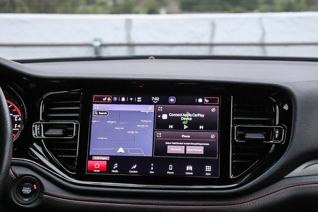 Used 2025 Dodge Durango GT AWD/4WD image 16