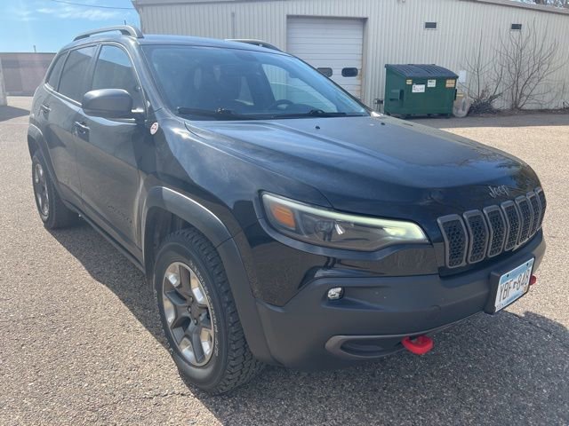 Used 2019 Jeep Cherokee Trailhawk image 10