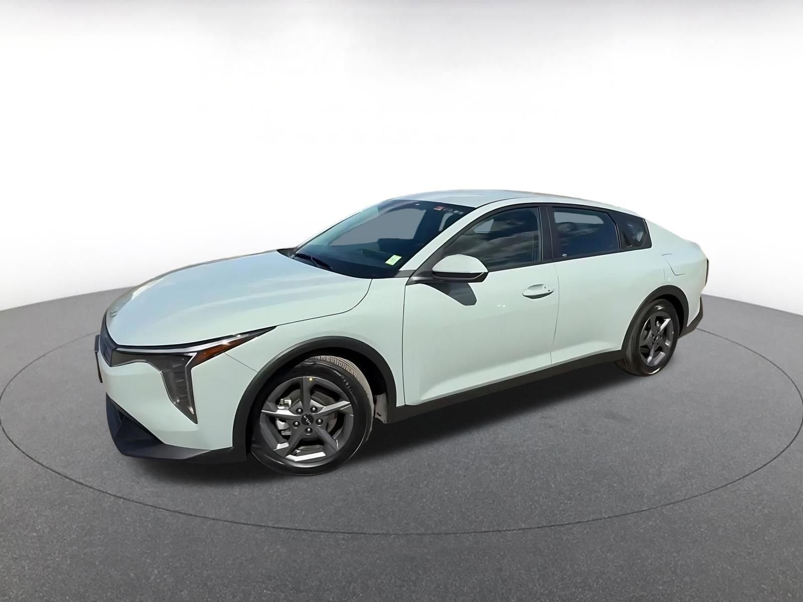 Used 2025 Kia K4 FWD image 8