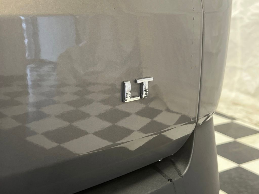 Used 2019 Chevrolet Traverse LT w/ LPO, Floor Liner Package image 14