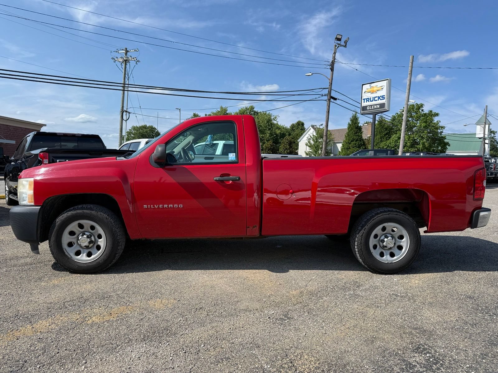 Used 2012 Chevrolet Silverado 1500 W/T RWD image 3