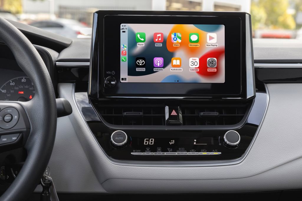 New 2026 Toyota Corolla LE image 10