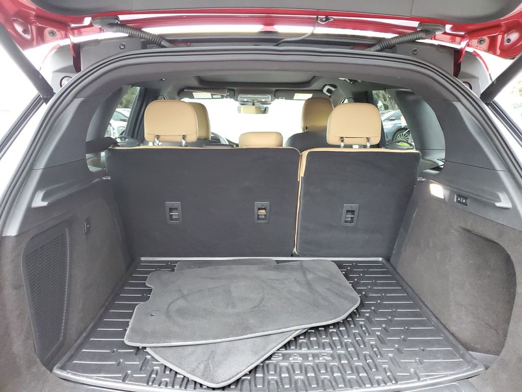 Used 2022 Lincoln Corsair Reserve w/ Sport Package image 6