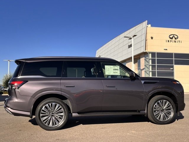 New 2026 INFINITI QX80 Luxe image 5
