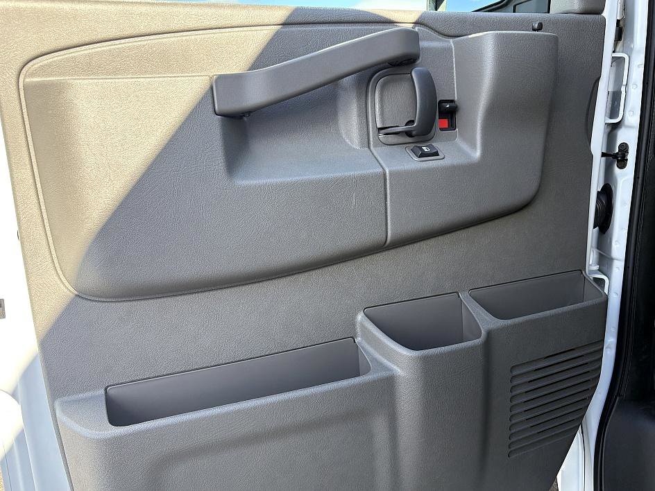 New 2025 Chevrolet Express 3500 w/ Power Convenience Package image 14