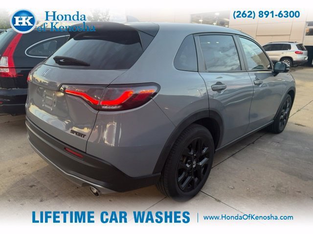 Used 2024 Honda HR-V Sport image 2