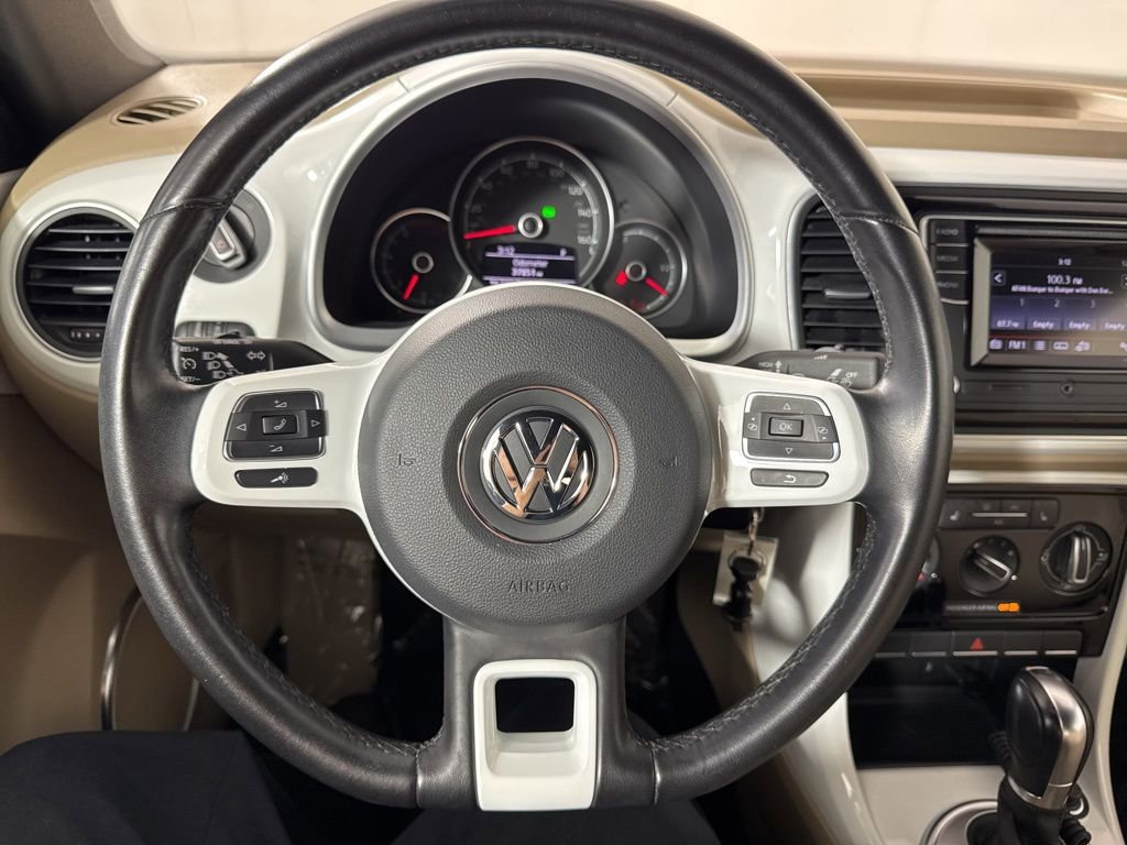 Used 2019 Volkswagen Beetle 2.0T S FWD image 34