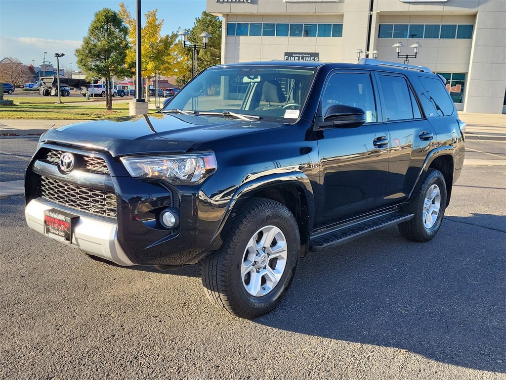 Used 2016 Toyota 4Runner SR5 image 9