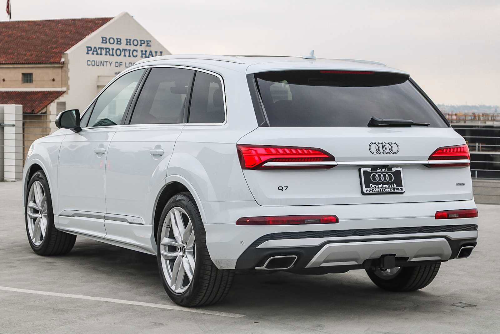 New 2025 Audi Q7 3.0T Premium Plus image 8