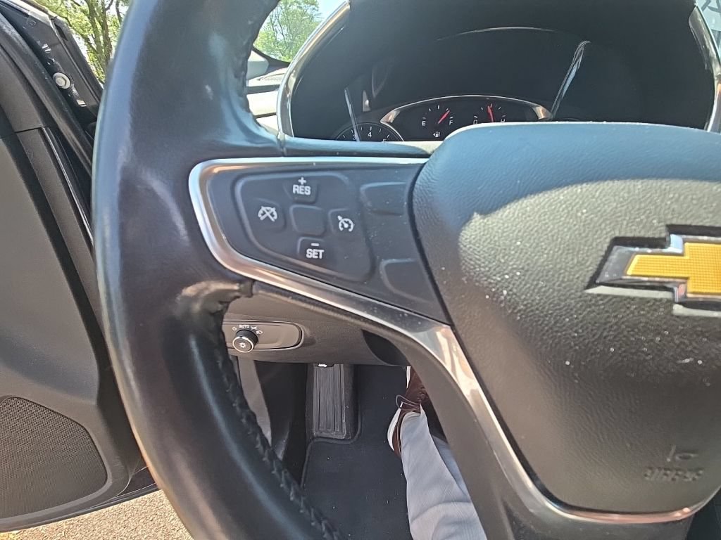 Used 2019 Chevrolet Equinox LT AWD/4WD image 19