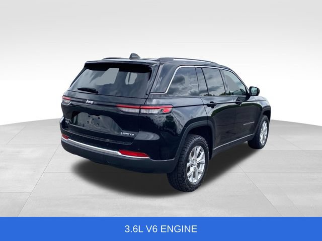 Used 2023 Jeep Grand Cherokee Limited AWD/4WD image 3