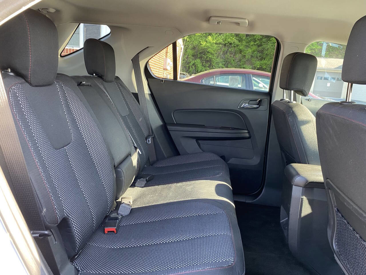 Used 2017 Chevrolet Equinox LT w/ Convenience Package AWD/4WD image 21