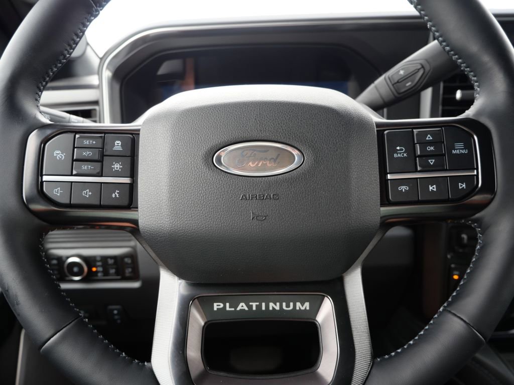 Used 2026 Ford F450 Platinum w/ FX4 Off-Road Package image 26