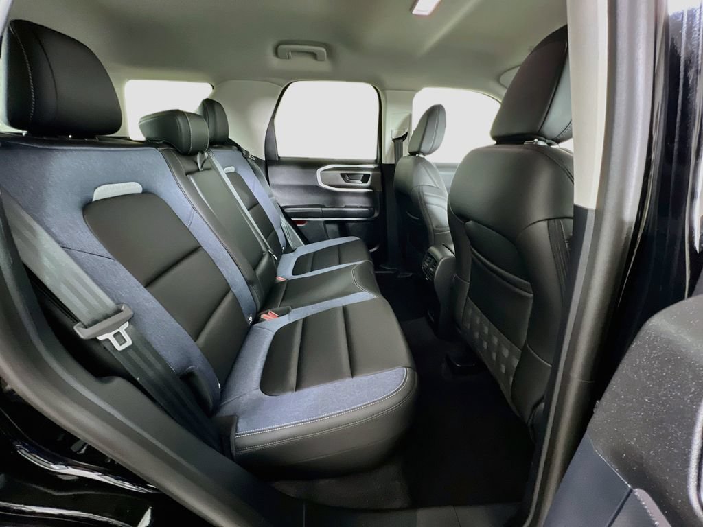 Used 2026 Ford Bronco Sport Outer Banks AWD/4WD image 31