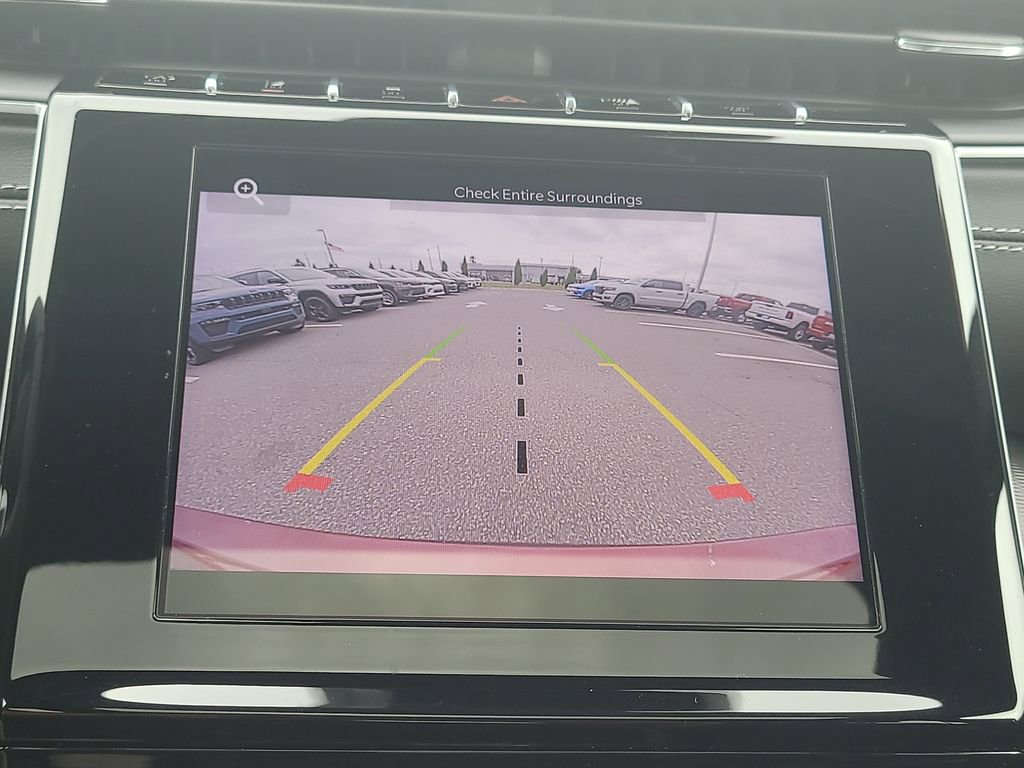 Certified 2024 Jeep Grand Cherokee L Altitude image 23