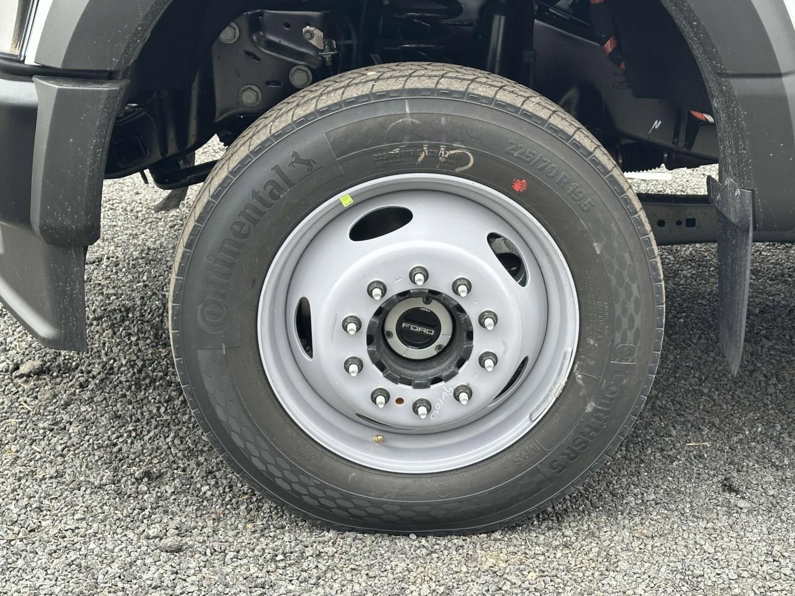 New 2025 Ford F550 4x4 Crew Cab Super Duty image 7