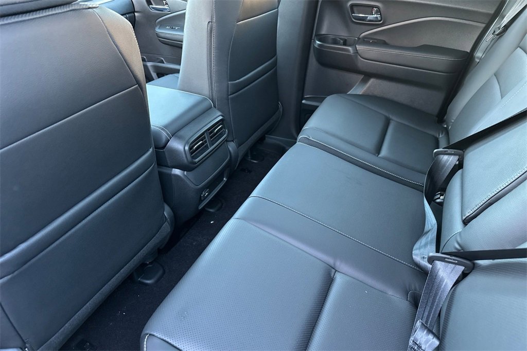 New 2025 Honda Ridgeline RTL image 12