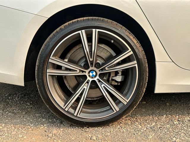 Used 2021 BMW 330i xDrive Sedan w/ Premium Package AWD/4WD image 11