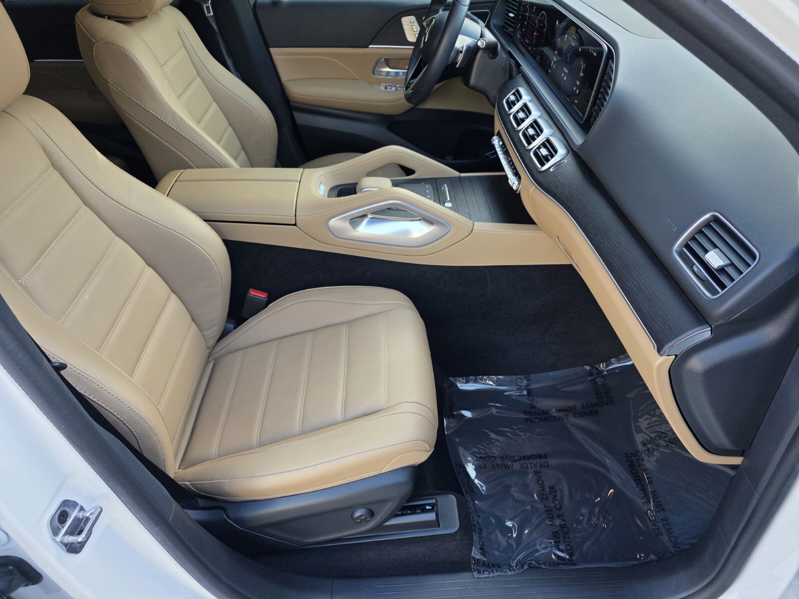 Used 2026 Mercedes-Benz GLE 350 4MATIC image 3