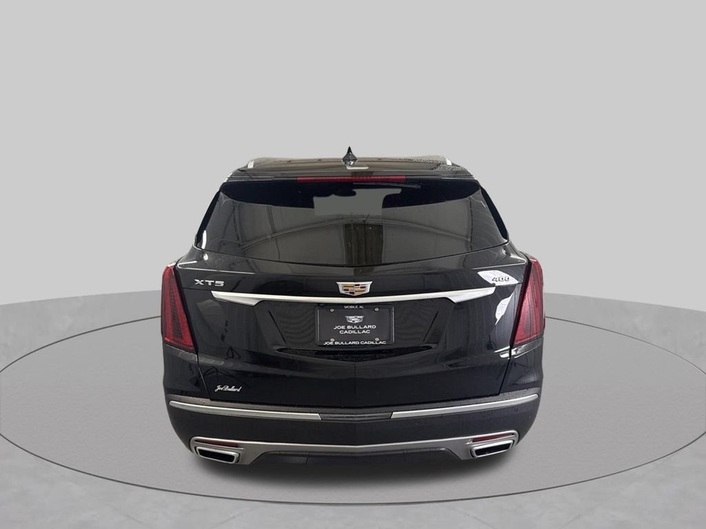Used 2022 Cadillac XT5 Premium Luxury FWD image 6