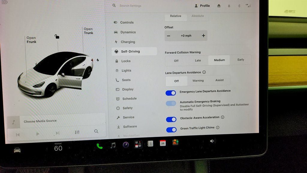 Used 2021 Tesla Model 3 Standard Range Plus RWD image 19