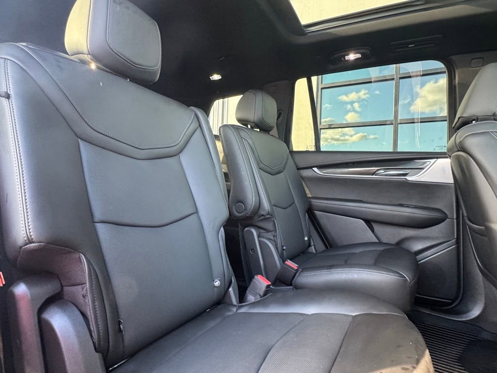Used 2024 Cadillac XT6 Sport image 22