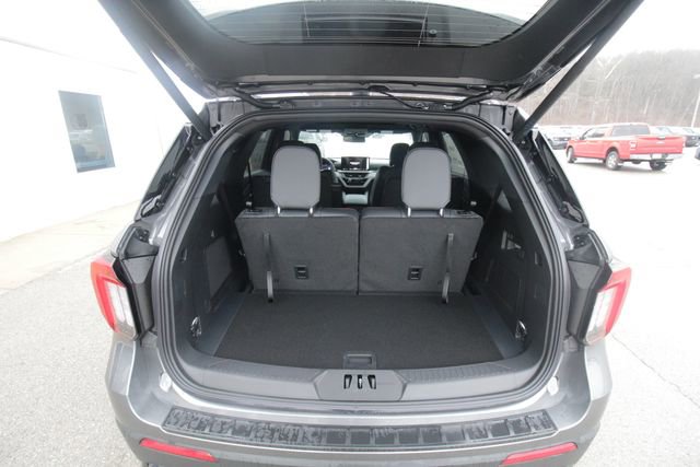 New 2026 Ford Explorer ST-Line w/ ST-Line Street Pack image 12