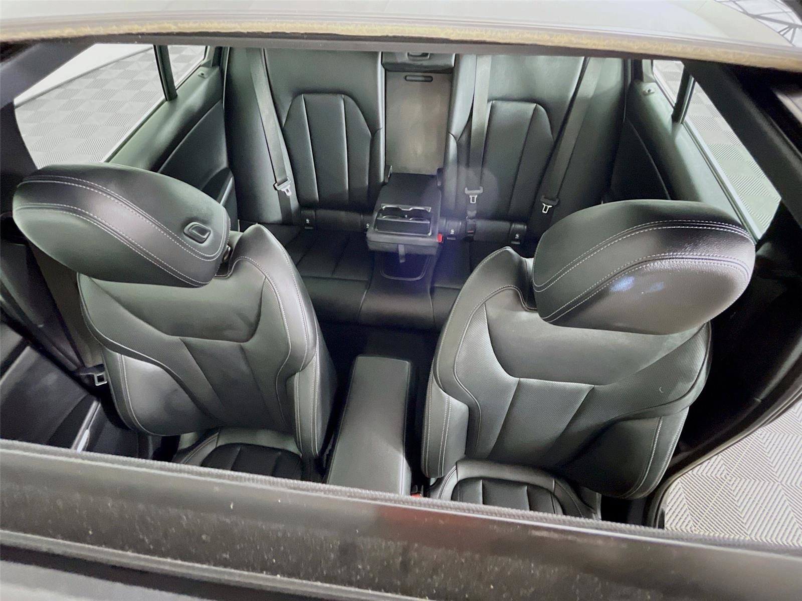 Used 2022 BMW 330i xDrive Sedan w/ Premium Package 2 image 12