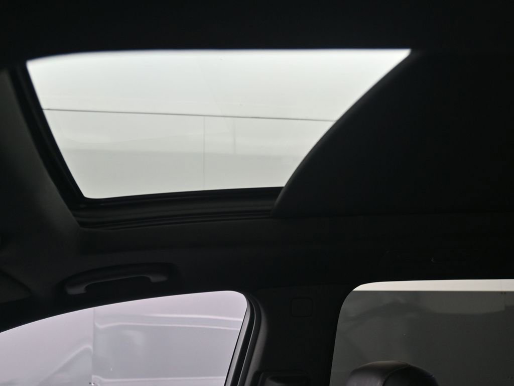 Used 2023 Cadillac XT6 Premium Luxury image 21