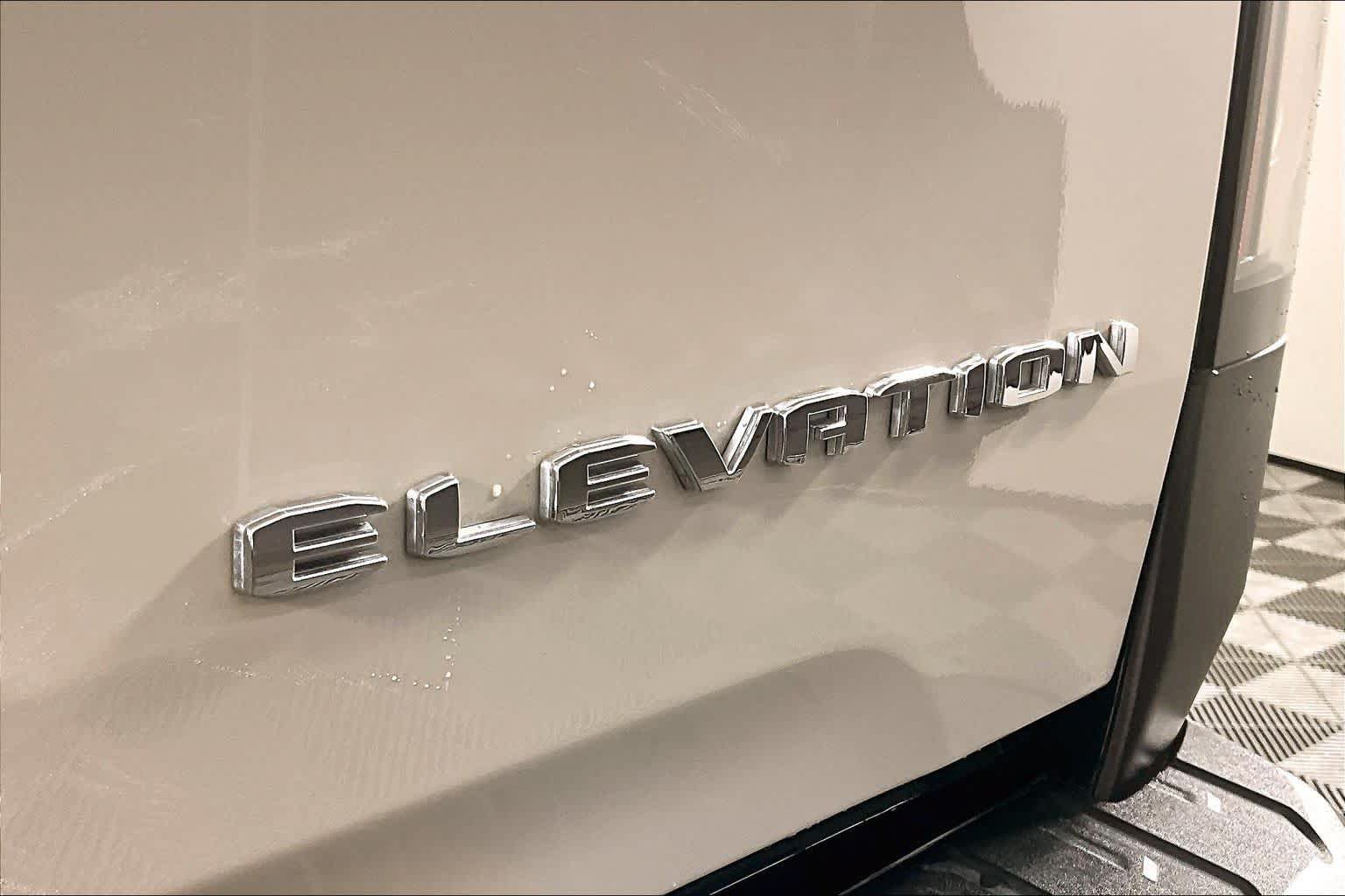Used 2026 GMC Sierra EV Elevation AWD/4WD image 9
