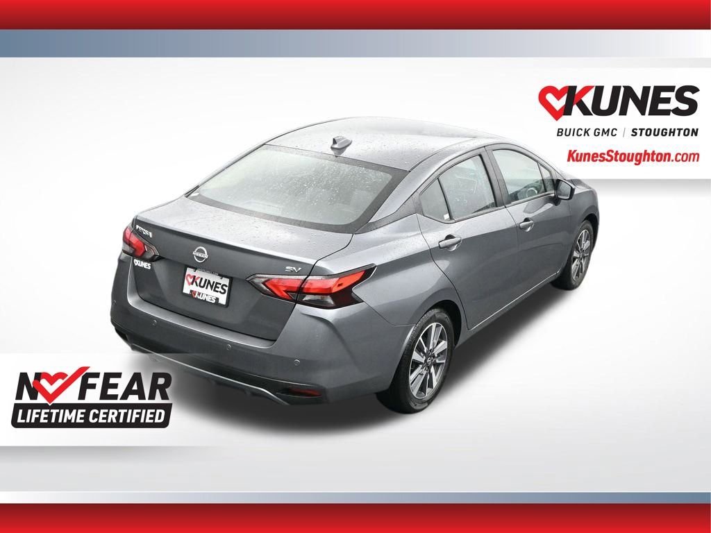Used 2023 Nissan Versa SV image 39