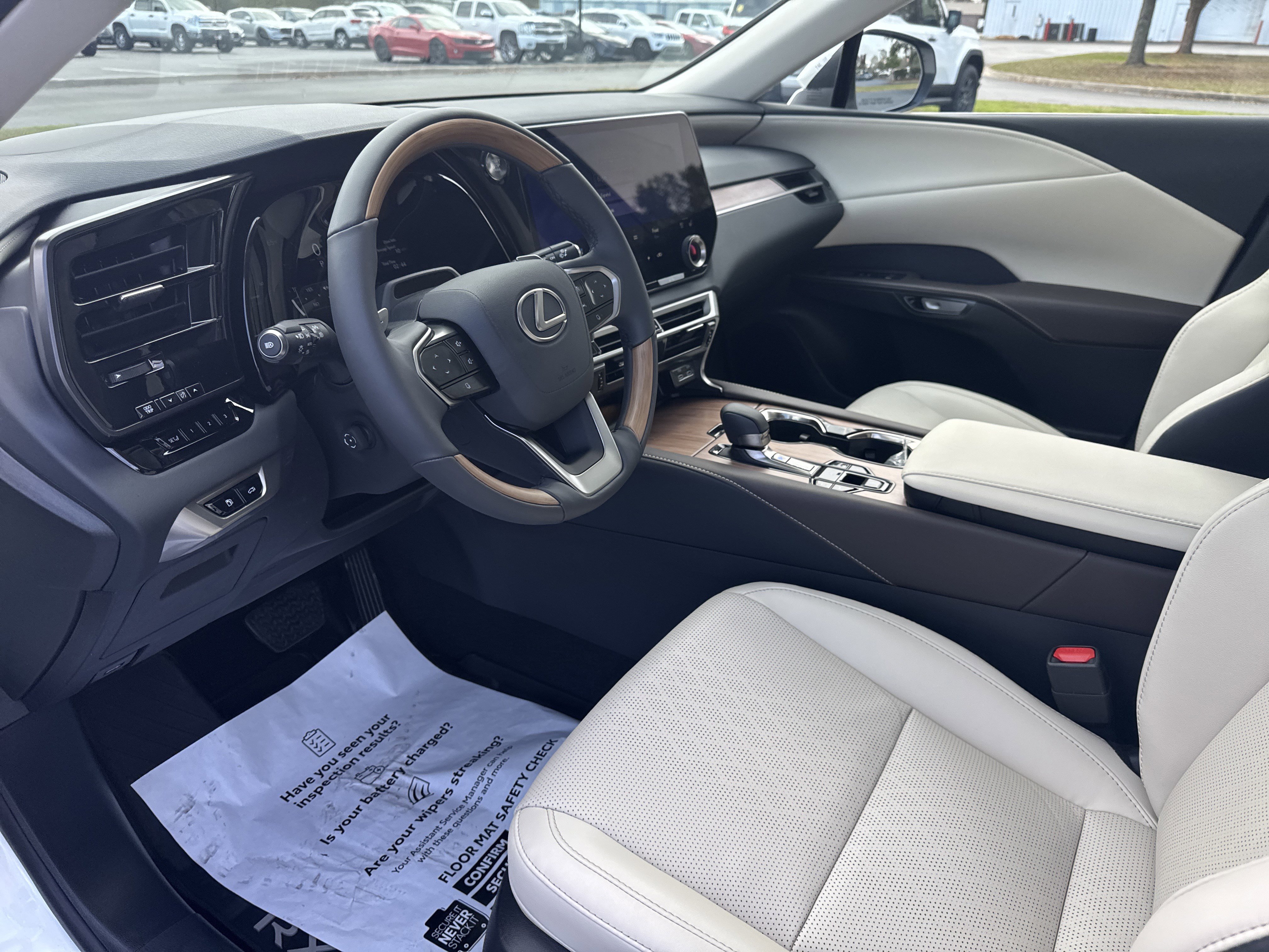 Used 2026 Lexus RX 350 Premium Plus w/ Convenience Package image 15