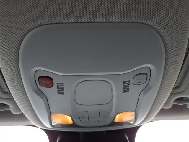 Certified 2023 Jeep Renegade Latitude image 20