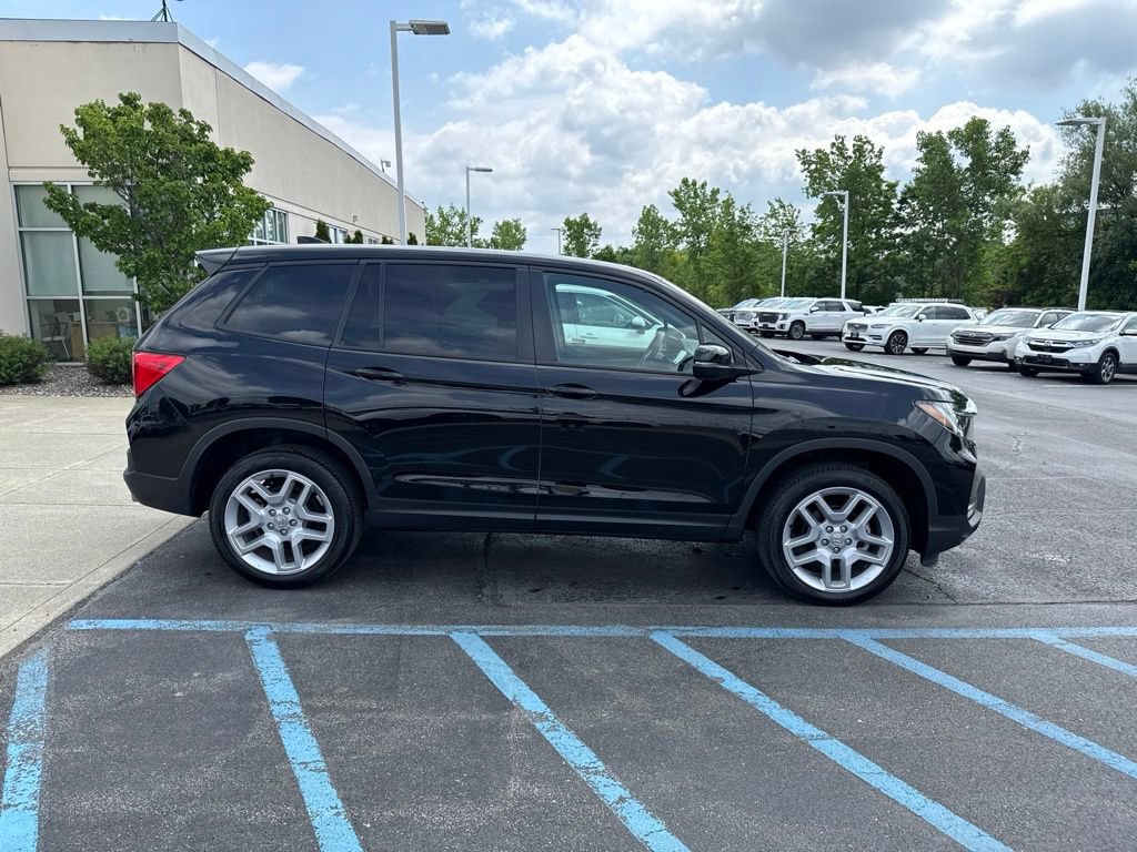 Used 2024 Honda Passport EX-L image 6