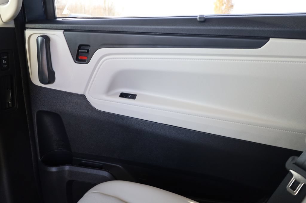 New 2026 Honda Odyssey EX-L image 29