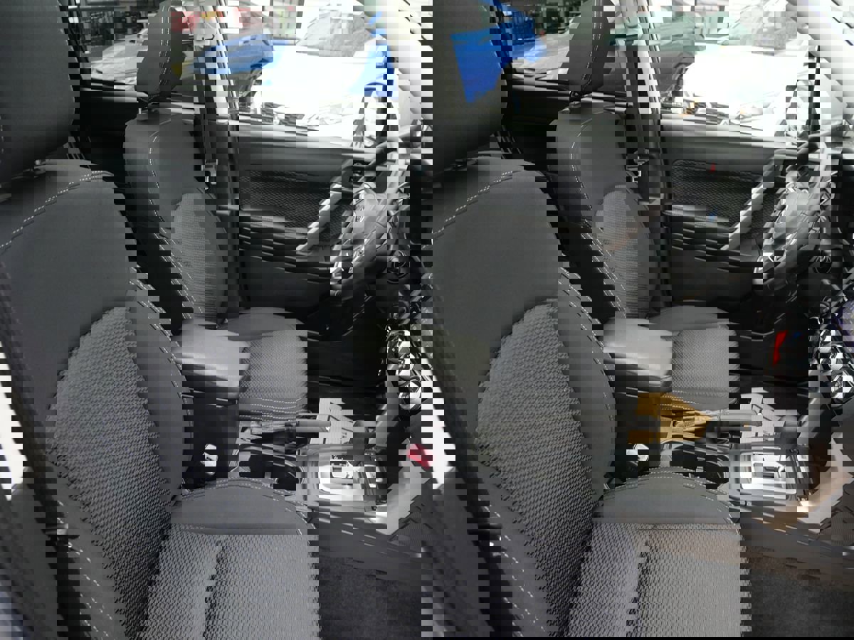 Used 2017 Subaru Forester 2.5i Premium w/ All-Weather Package image 28