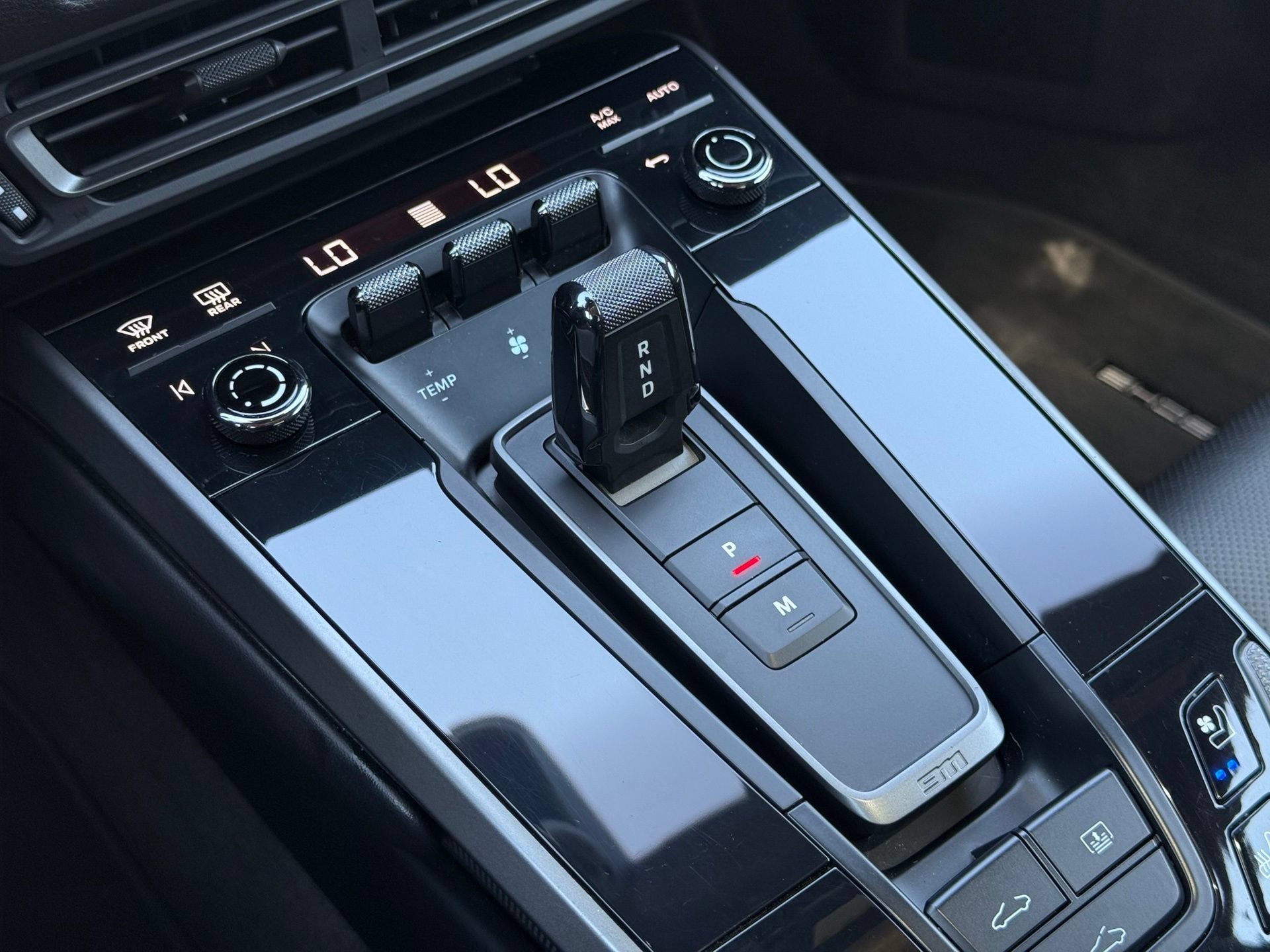 Certified 2021 Porsche 911 Carrera RWD image 24