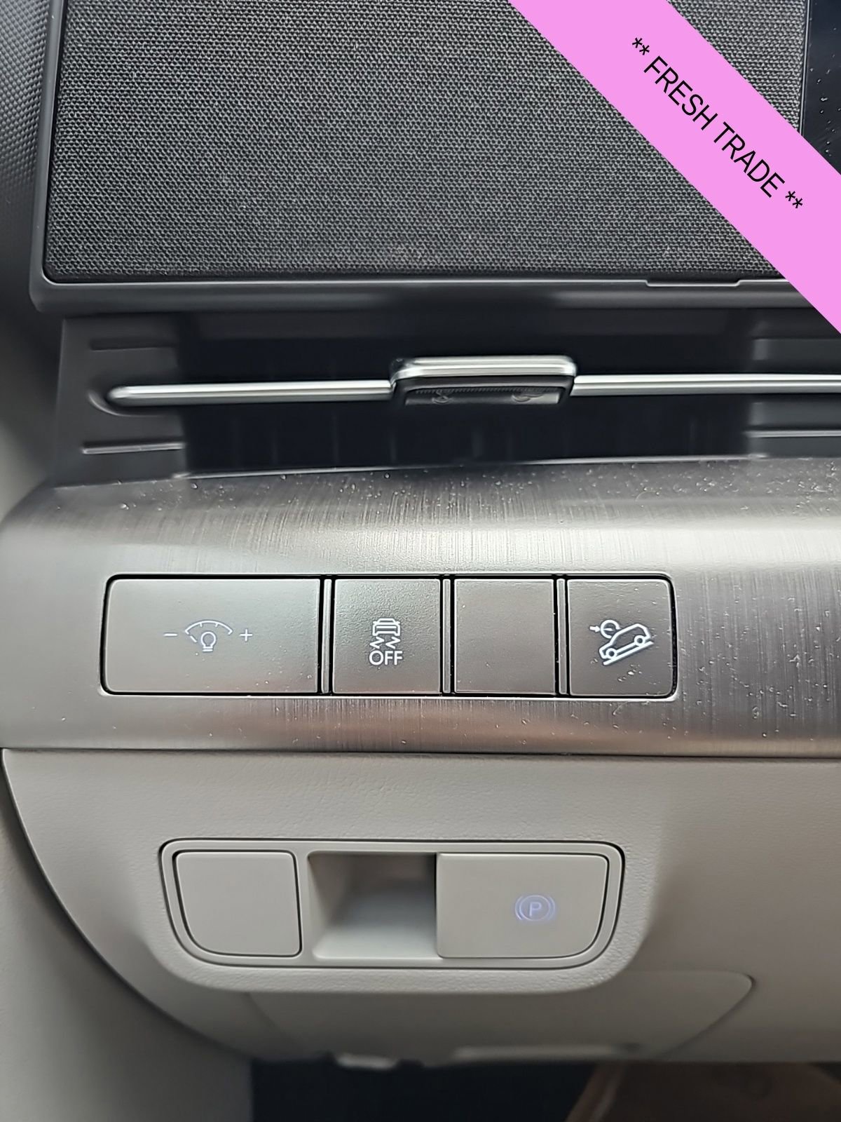 Certified 2024 Hyundai Kona SEL w/ Convenience Package image 21