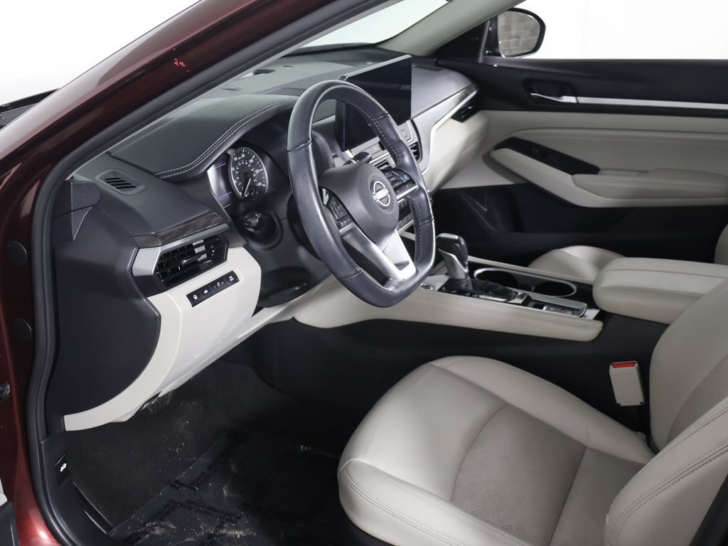 Used 2023 Nissan Altima 2.5 SL AWD/4WD image 25