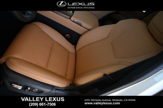 New 2026 Lexus LX 600 4WD w/ Luxury Package image 13