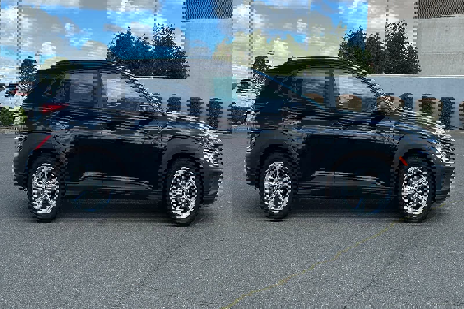 Used 2022 Hyundai Kona SEL image 6