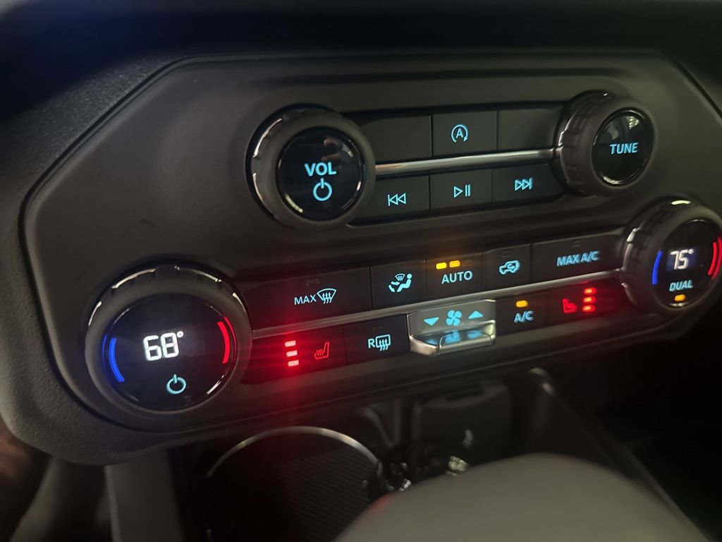 New 2025 Ford Bronco Big Bend image 14