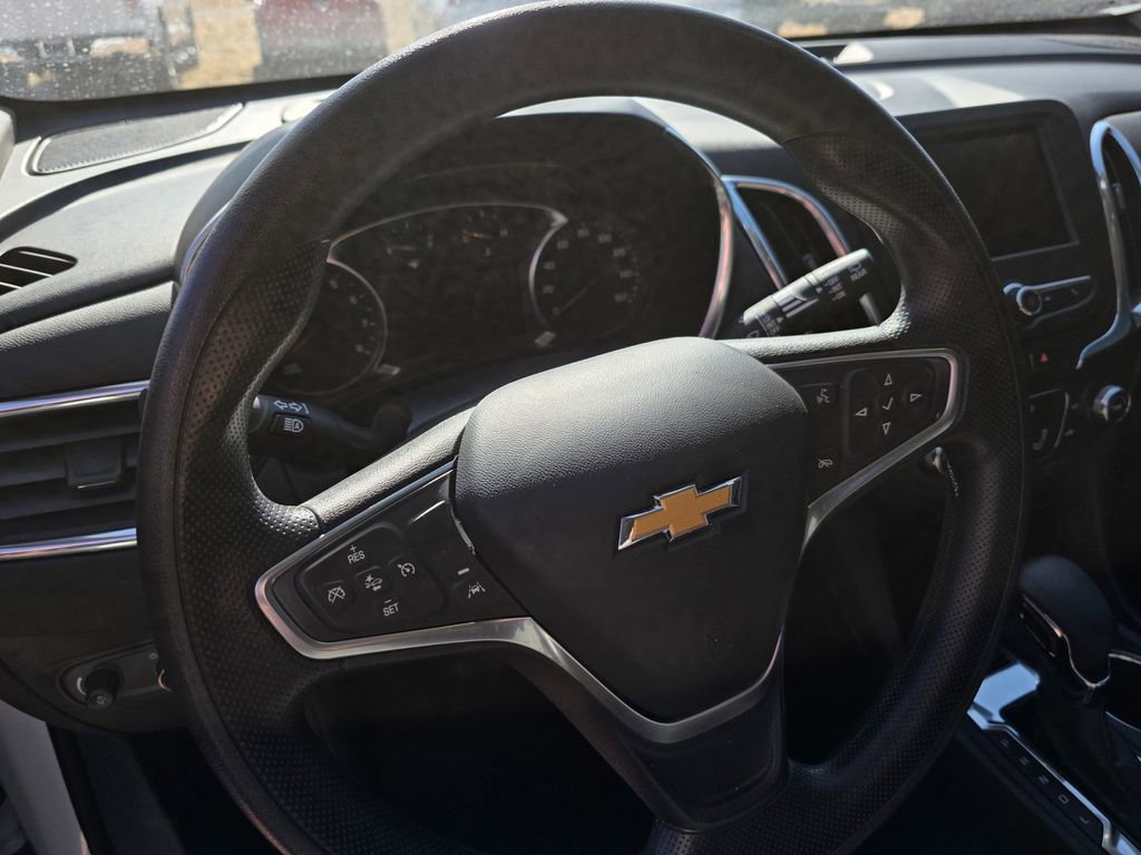 Used 2023 Chevrolet Equinox LT AWD/4WD image 13