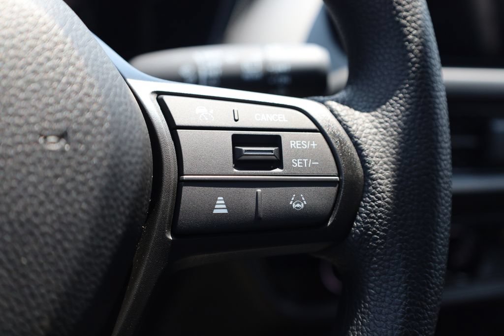 New 2027 Honda HR-V LX image 19