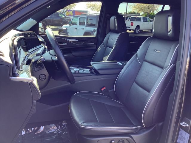Used 2022 Cadillac Escalade ESV Sport w/ Touring Package image 8