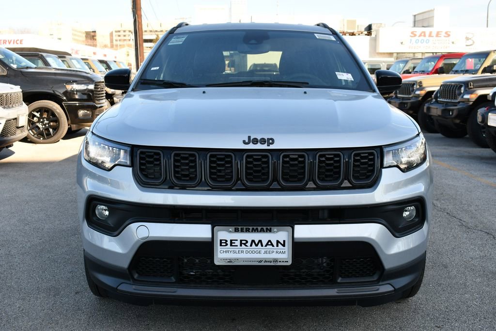 New 2026 Jeep Compass Latitude image 3